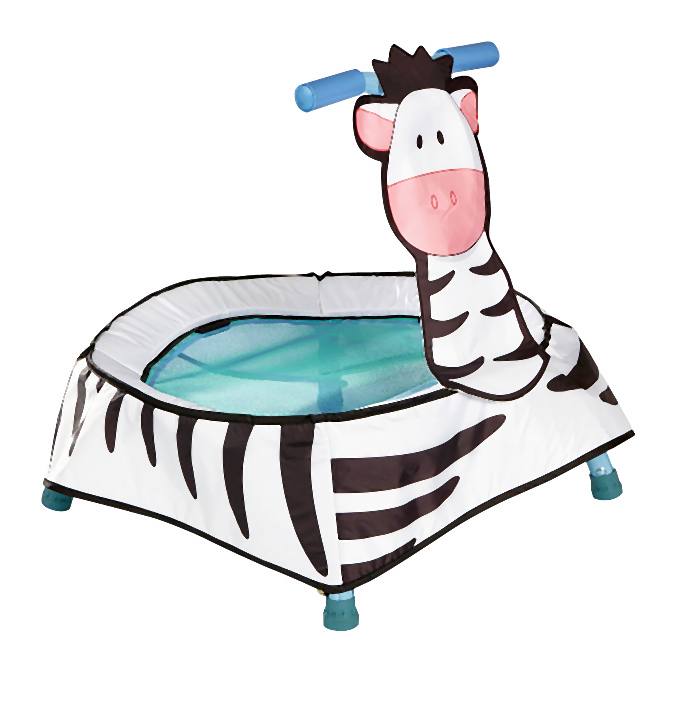 Trampolina-malucha-zebra-Worlds-Apart-1-001-2014-06-09-_-00_14_56-72 Jak ze zwykłego pokoju dziecięcego uczynić miejsce niezwykłe?