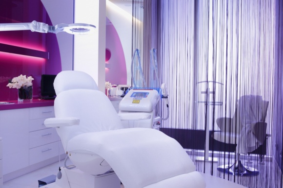 ESTELL poleca najpopularniejsze zabiegi LIFESTYLE, Uroda - Nowa klinika ESTELL oferuje bardzo szeroki wachlarz usług z zakresu kosmetologii, medycyny i ginekologii estetycznej. Jakie są najpopularniejsze ostatnio zabiegi? Oto kilka przykładów.