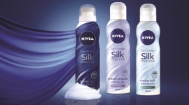 Innowacyjne Jedwabiste musy do mycia ciała pod prysznic NIVEA