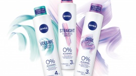 TO NIE LAKIER, TO… NOWA ERA W STYLIZACJI WŁOSÓW Z NIVEA FORMING SPRAY!
