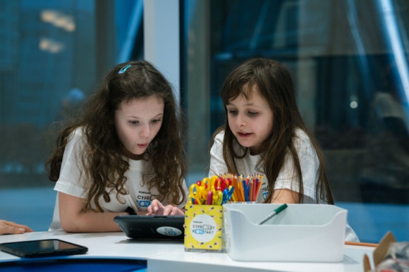 Edukacja zdalna zaczyna się od przedszkola Dziecko, LIFESTYLE - Trwa cykl bezpłatnych webinarów z Samsung