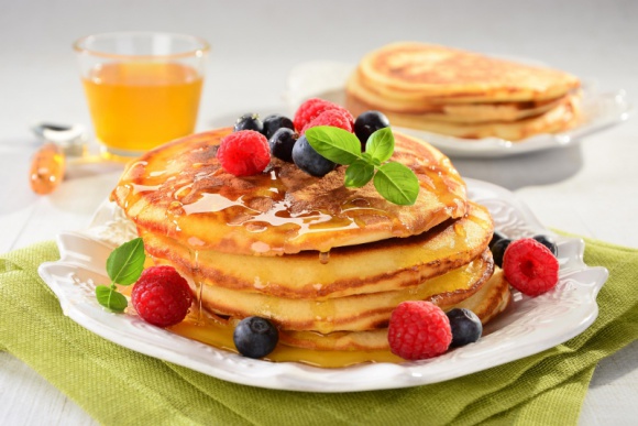 Dzień Dziecka w pysznym wydaniu! PRZEPISY na smakowite dania Dziecko, LIFESTYLE - 1 czerwca to wyjątkowa data – tego dnia swoje święto obchodzą najmłodsi! I choć czasami tak ciężko jest nam przekonać ich do zjedzenia codziennych posiłków – w tym szczególnym dniu, możemy postarać się przygotować oryginalne dania, po które same sięgną ze smakiem.