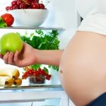 Zdrowe śniadanie kobiety w ciąży nie tylko od święta