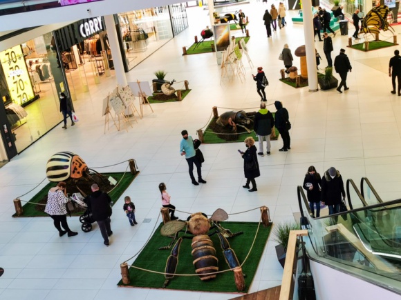 Wiosenne atrakcje w Galerii Północnej Dziecko, LIFESTYLE - Od soboty, 6 marca mieszkańcy Warszawy mogą bezpłatnie odwiedzić wystawę owadów, znajdującą się na parterze Galerii Północnej