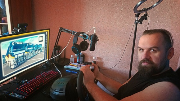 Dwa dni grania na żywo na rzecz dzieci z onkologii Dziecko, LIFESTYLE - Fundacja Na Ratunek Dzieciom z Chorobą Nowotworową i youtuberzy: Paweł "Kronos" Maliszewski oraz Sebastian "Pain" Felisiak zapraszają w weekend 3-4 lipca na 5 edycję Streamu Charytatywnego dla dzieci z kliniki onkologicznej Przylądek Nadziei we Wrocławiu.