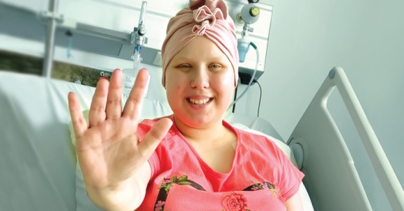 Piątka dla Przylądka. Niezwykły abonament na dobre serce dla dzieci chorych raka Dziecko, LIFESTYLE - Z małych rzeczy można zbudować coś wielkiego! Wystarczy mieć abonament na pomaganie, który wprowadza Fundacja Na Ratunek Dzieciom z Chorobą Nowotworową.